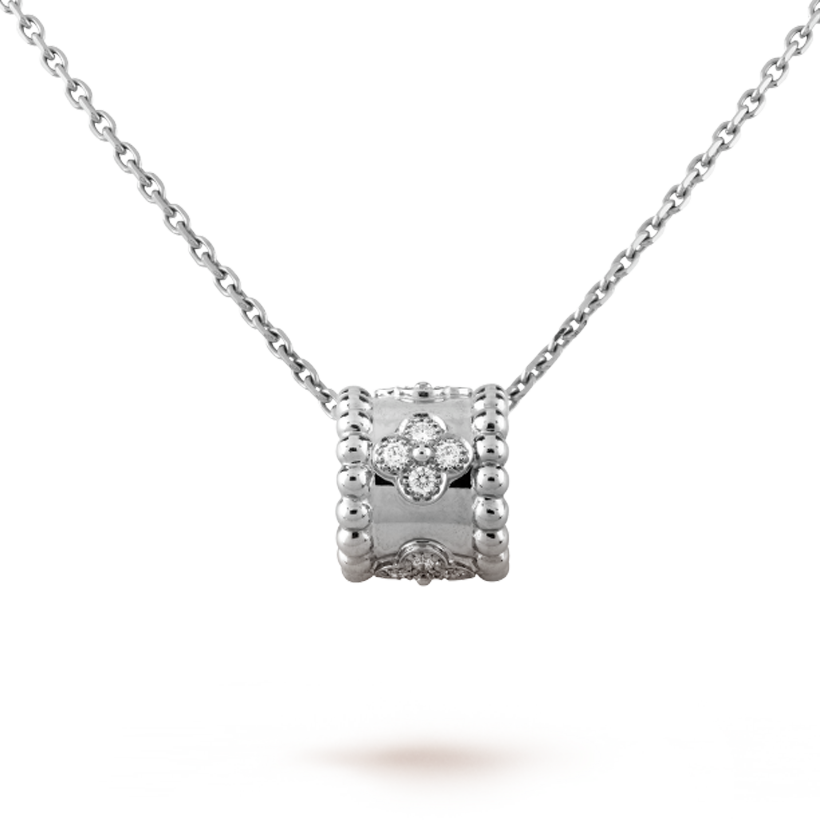 18K Perlée Clovers Pendant Necklace