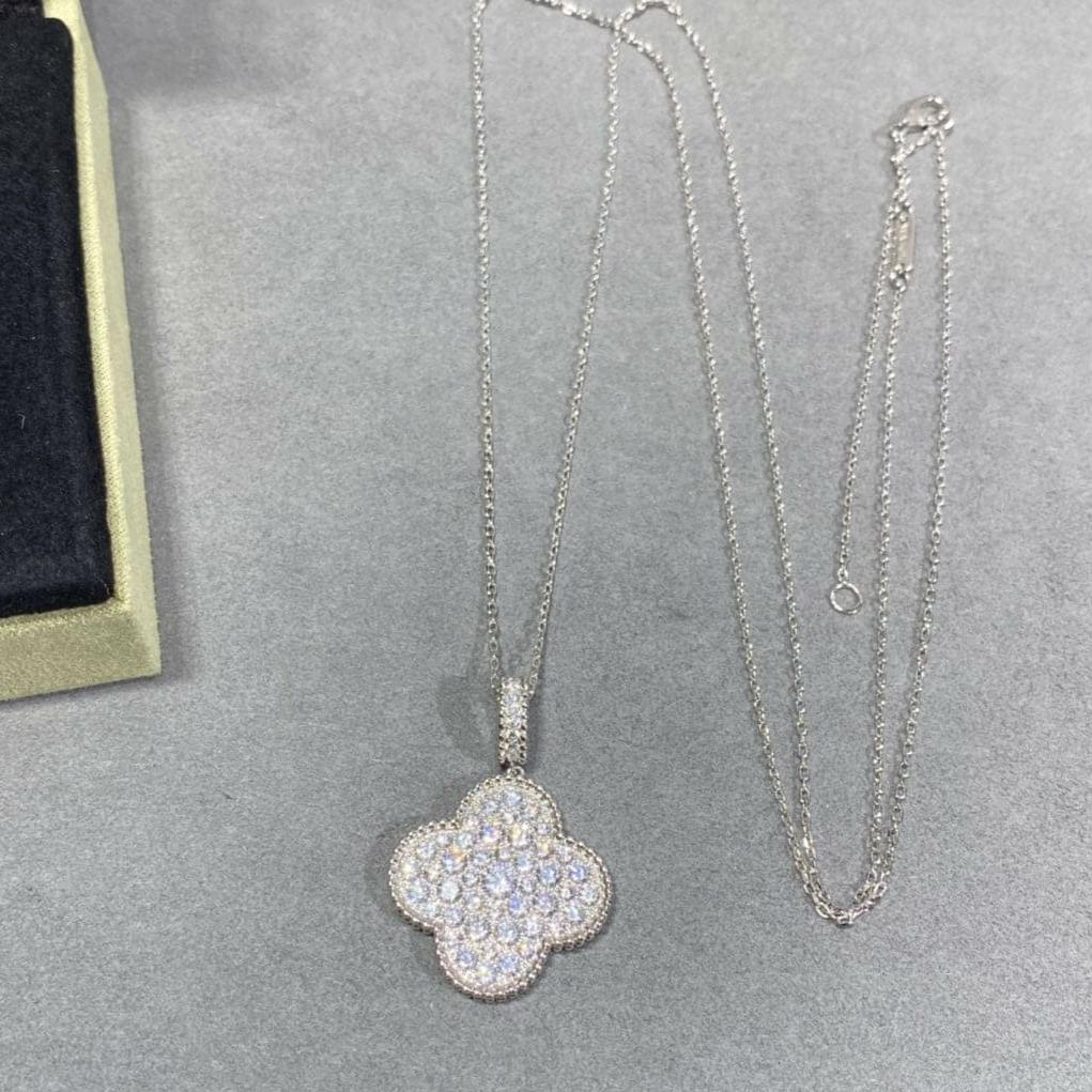 18K Magic Alhambra One Motifs Diamonds Clover Necklace