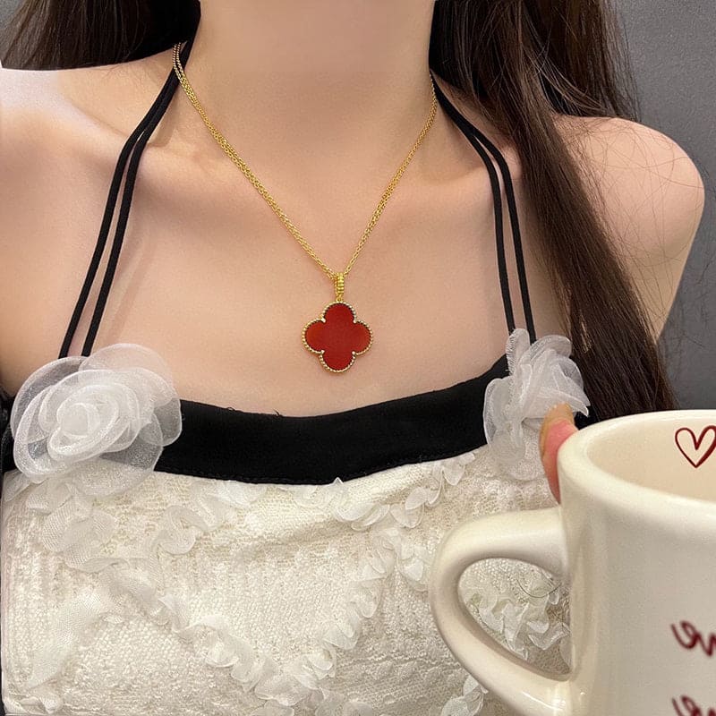 18K Magic Alhambra One Motifs Carnelian Clover Necklace