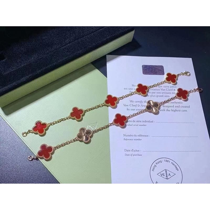 18K Vintage Alhambra Five Motifs Carnelian Bracelet