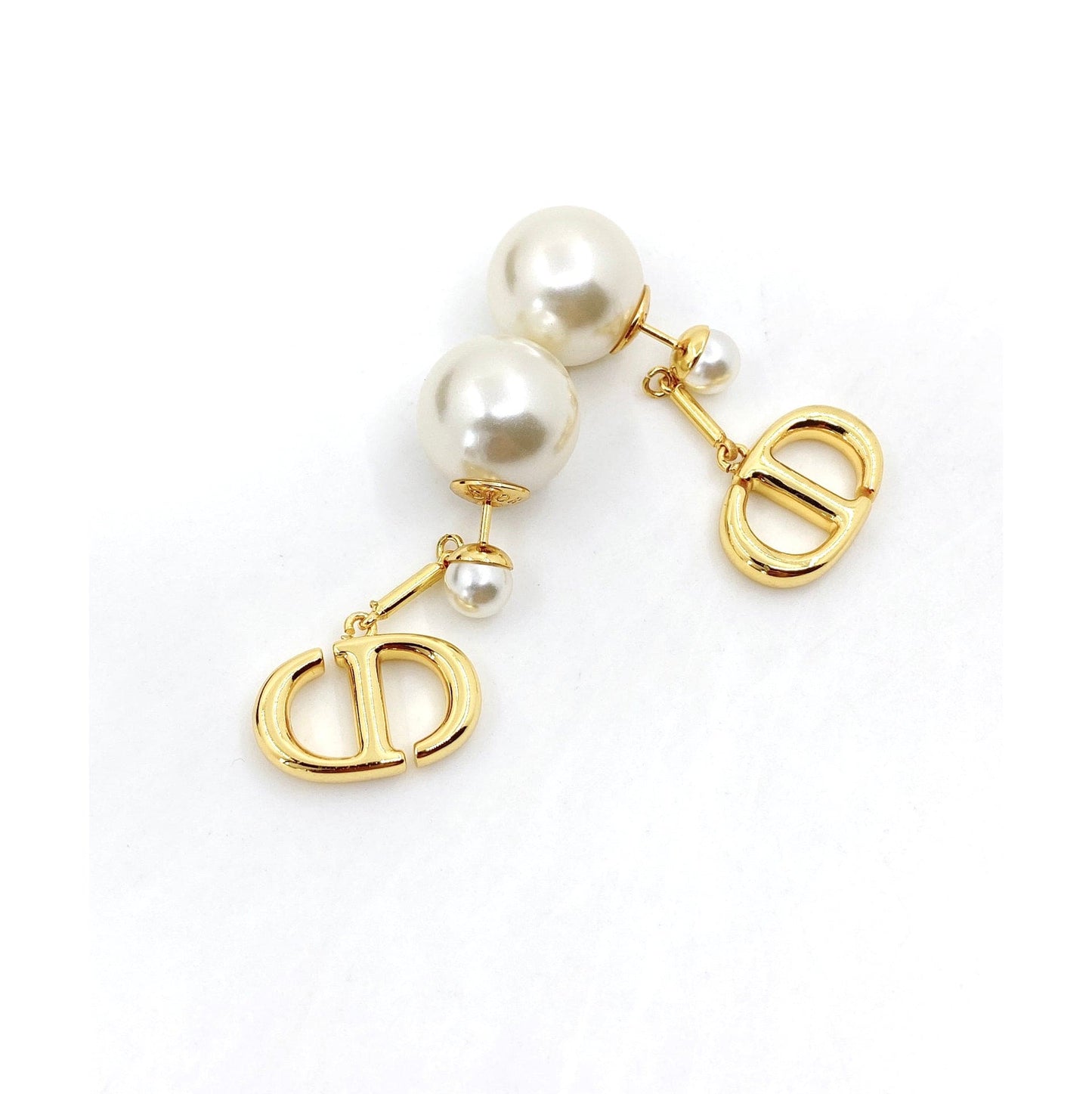 18k Gold Dior Tribales Pearl Earrings