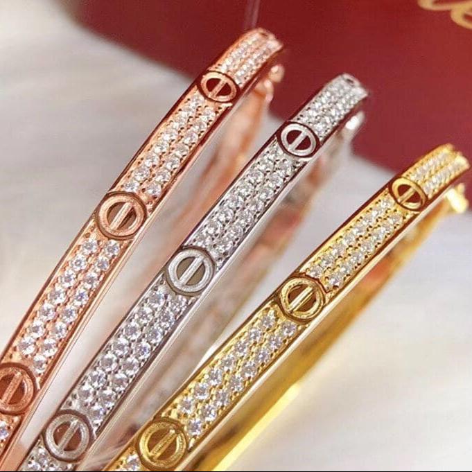 18K Love Diamonds Small Bracelet