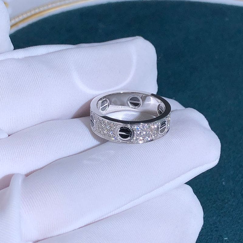 18K White Gold Love Diamonds Ceramic Ring