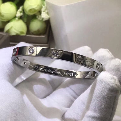 18K Ten Diamonds Love Bracelet