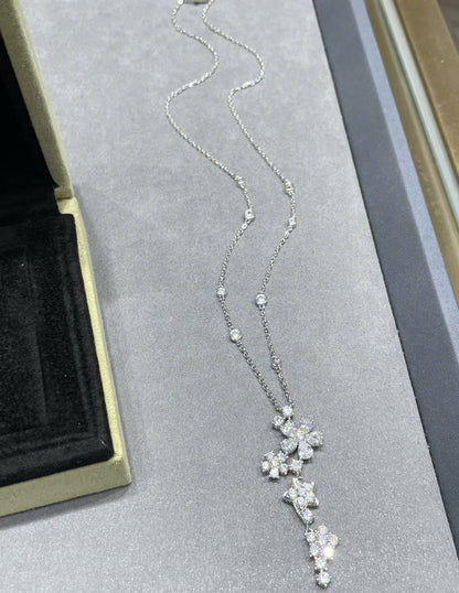 18K Folie Des Prés Pendant Necklace