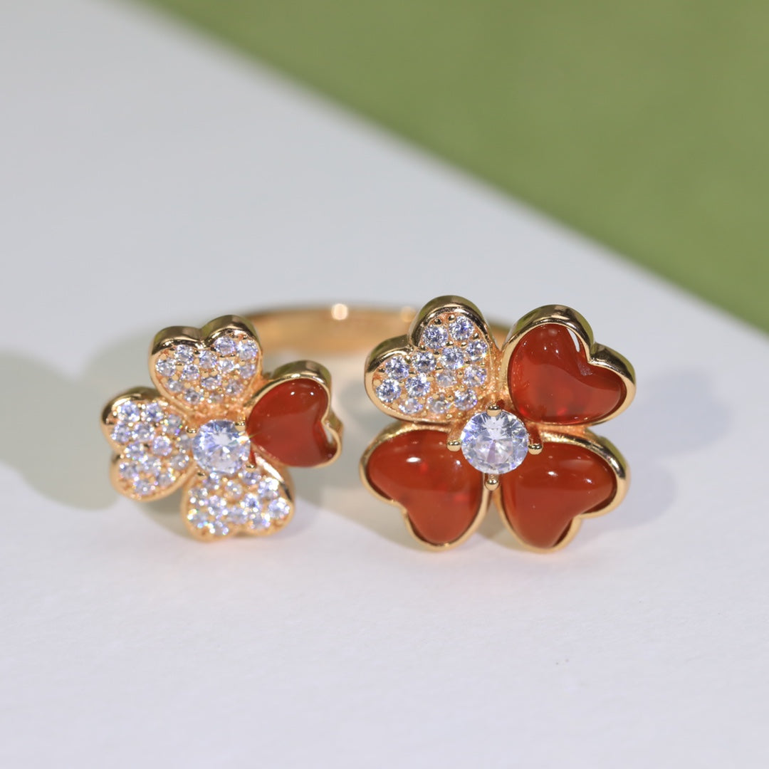 18K Cosmos Between the Finger Diamond Ring