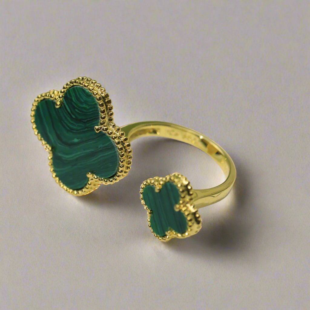 18K Magic Alhambra Malachite Clover Ring