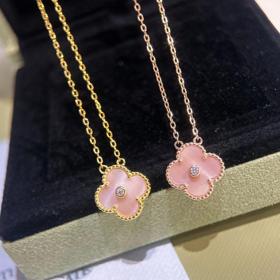 18K Sweet Alhambra Pink Clover Necklace