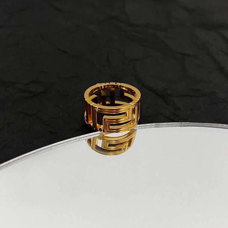 18K GRECA Ring