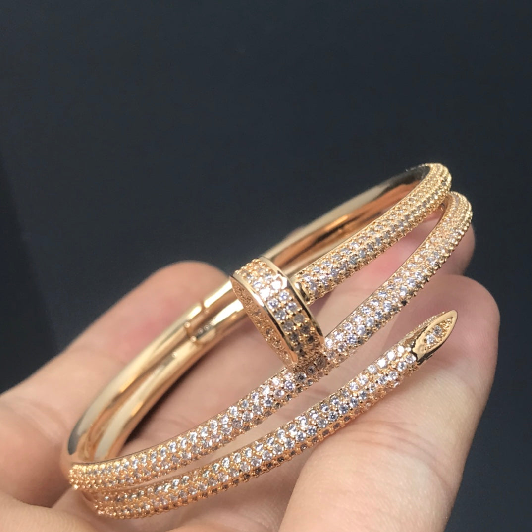 18K Juste Un Clou Diamonds Bracelet