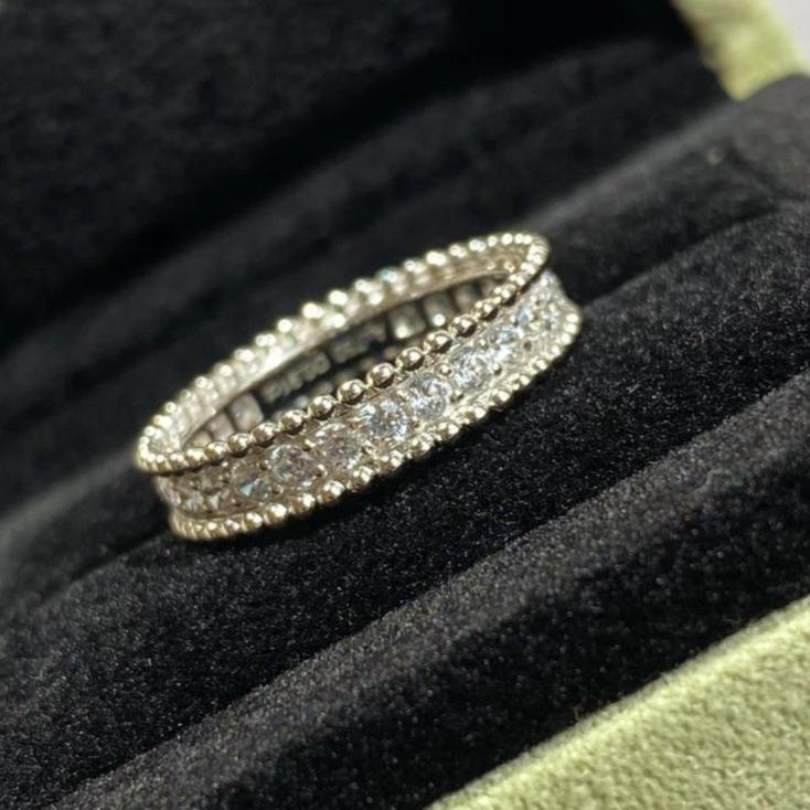 18K Perlée Diamonds Ring