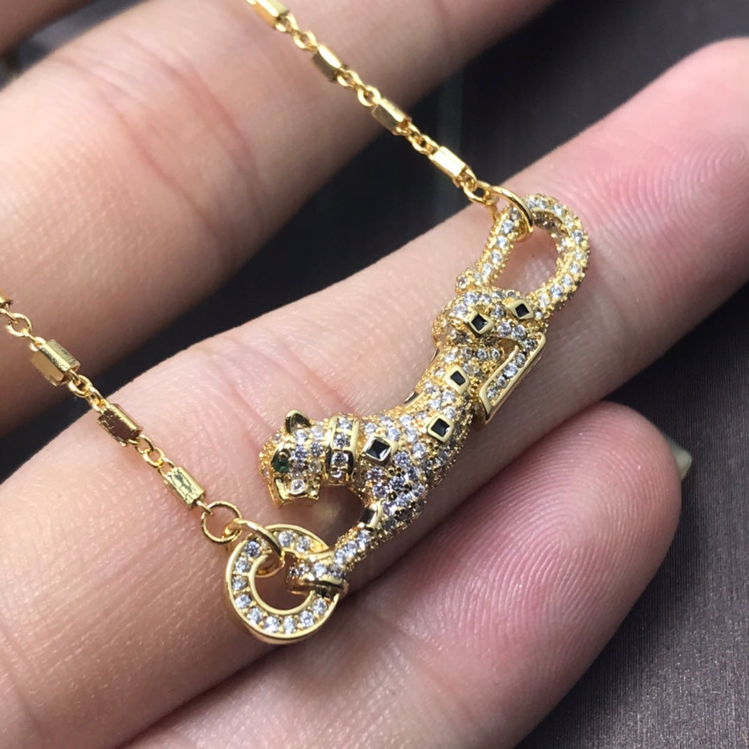 18K Panthère De Diamond Necklace