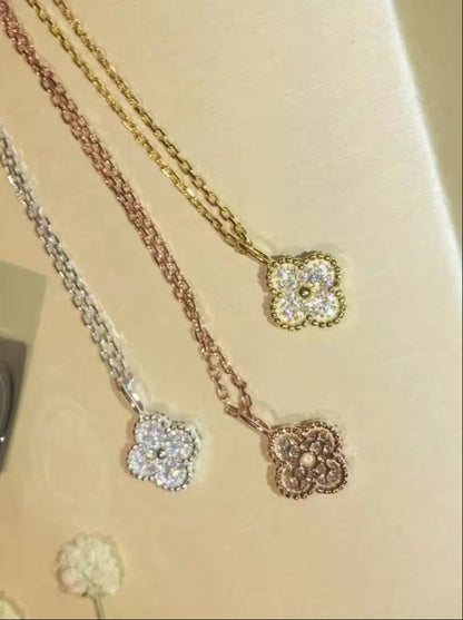 18K Rose Gold Sweet Alhambra Diamond Necklace