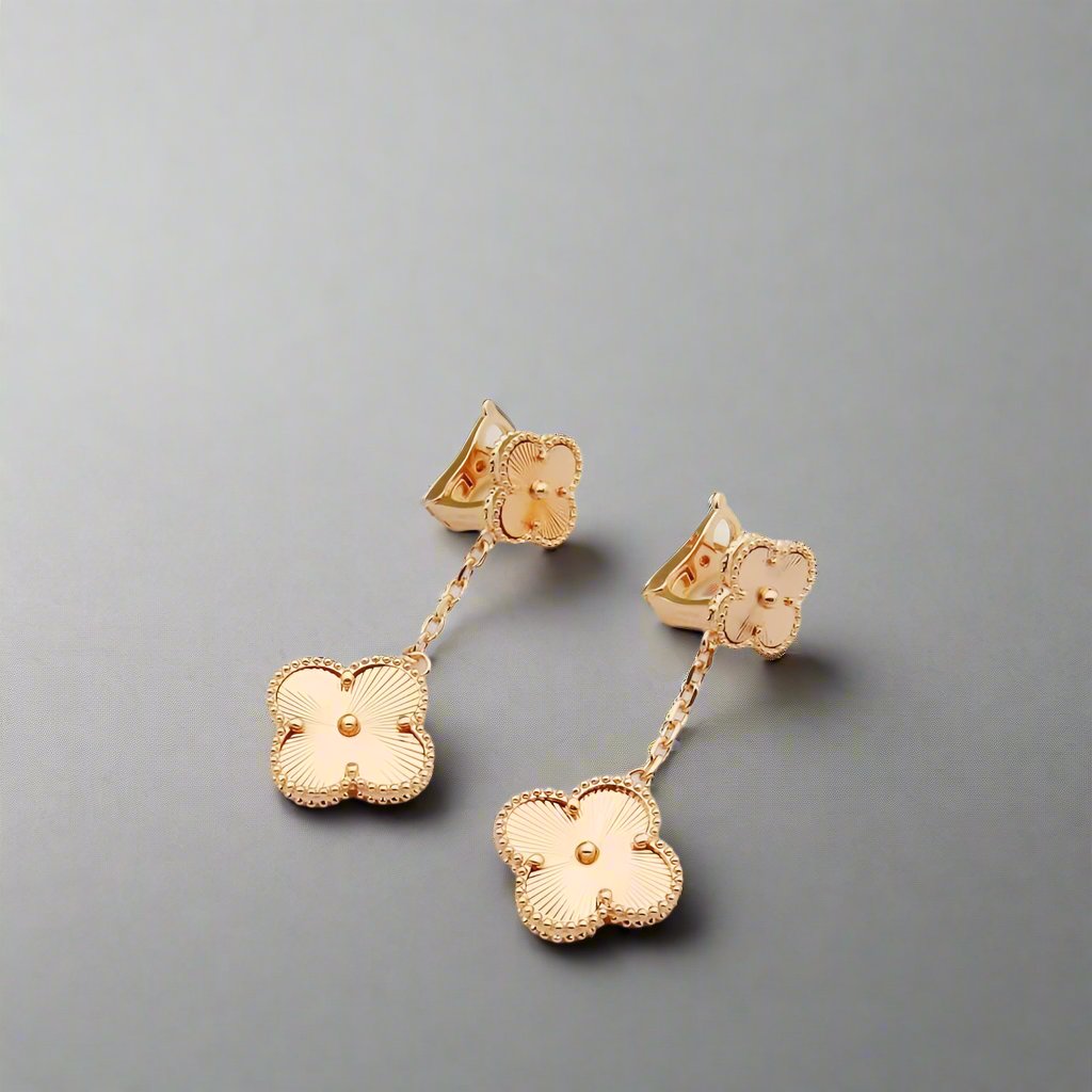 18K Magic Alhambra Earclips Earrings