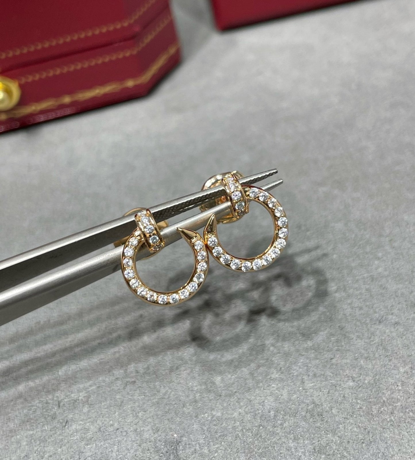 18K Juste Un Clou Diamonds Earrings