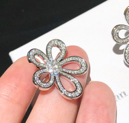 18k Flowerlace Earrings